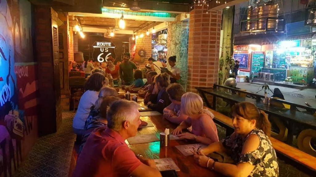 Route 66 Music Restaurant & Hostel Siem Reap Eksteriør bilde